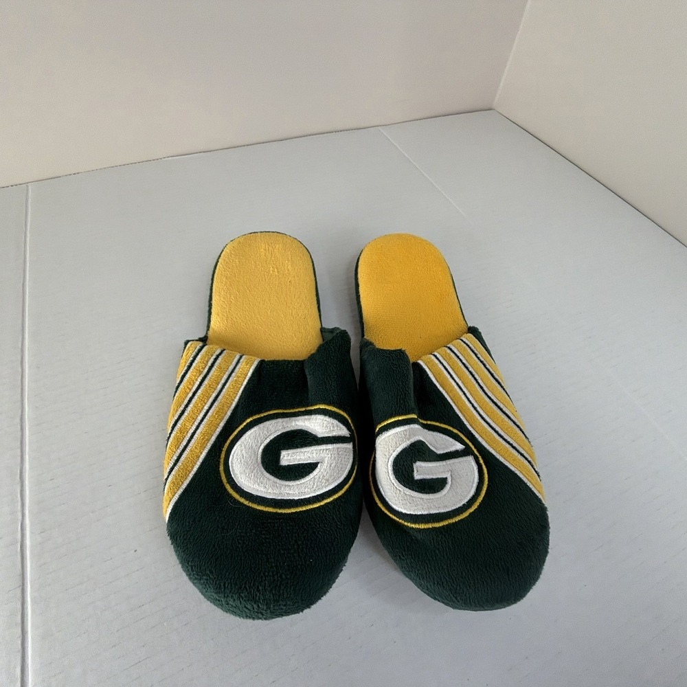 NFL Green Bay Packers Stripe Logo Dot Sole Slippers Size Large by FOCO Gameday!! - Picture 2 of 8